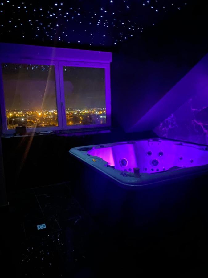 Magnifique Villa Le89Golden Jacuzzi Et Sauna Privatif Mulhouse Eksteriør billede